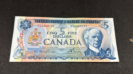 1972 Canadian $5.00 Bill