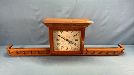 Quartz Mantle Clock with Plate Rail