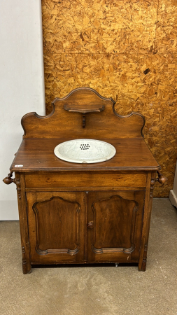 Wooden Wash Stand with Dry Sink