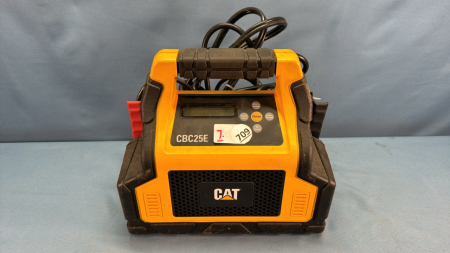 Caterpillar 25 Amp Battery Charger