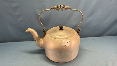 Kettle with Lid