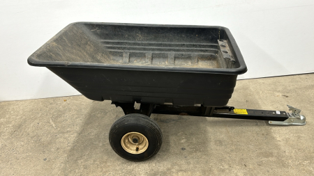 Dynaline Plastic Tipping Garden Trailer