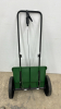 Scotts Accugreen 1000 Fertilizer Spreader - 5