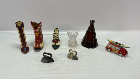 Assorted Small Collectables