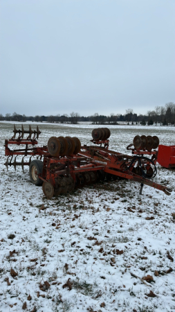 Allis Chalmers 2300 18ft Disc