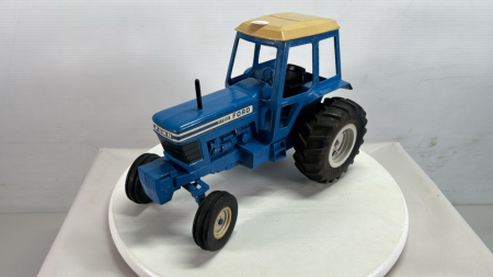 Ford 7700 Tractor