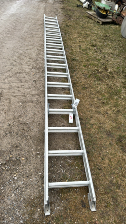 32ft Aluminum Extension Ladder