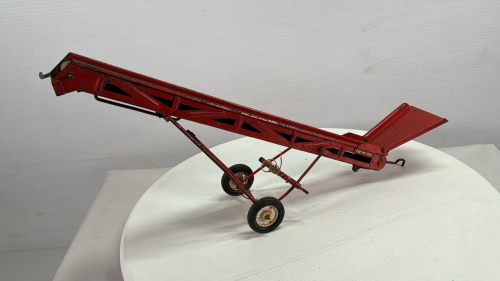 Tru-Scale Belted Bale Elevator