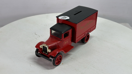New Holland 1931 Hawkeye Truck No. 4