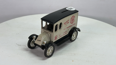 Case IH (L.C. Vincent & Sons) International Truck