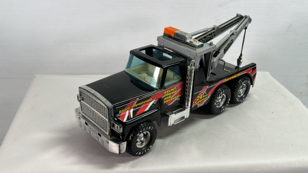 Nylant Tin Tow Truck