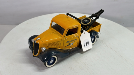 Michelin Ford Tow Truck