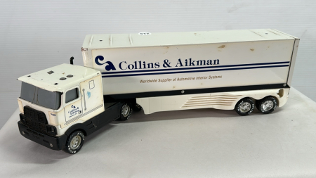 Collins & Aikman Tin Semi