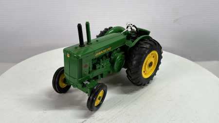 John Deere AR Tractor