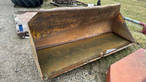 7ft Wide Pay Loader Bucket