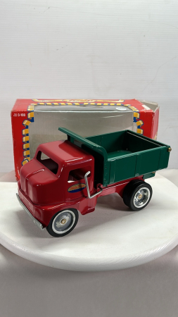 1949 Tin Dump Truck