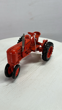 Case Narrow Tractor