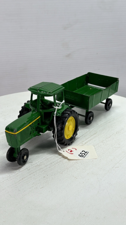 John Deere Narrow Tractor with Wagon