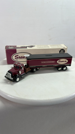 Snap-ON Peterbilt Semi