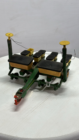 John Deere 4 Row Corn Planter