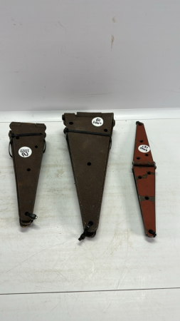 Quantity of Rustic Metal Hinges