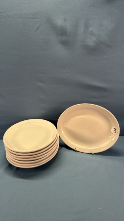 (8) Oval 9.5" Long Dinner Plates