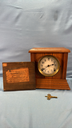 Sessions 8 Day Oak Cased Mantle Clock with Key