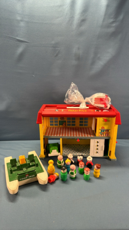 Fisher Price Childrens Hospital w/Accessories