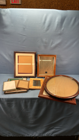 Quantity of Picture Frames