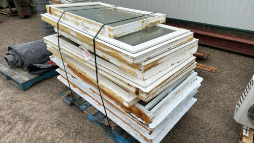 Approx. 12 Used Windows