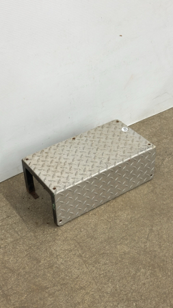 Metal Step, Covered with Aluminum Checker Plate