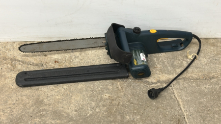 Yardworks 16" Electric Chain Saw