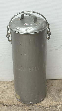 Willow Grove Cry Cream Can with Lid