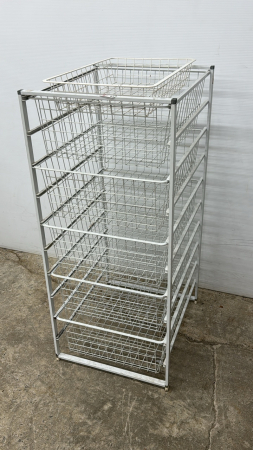 Steel Shelving Unit with 5 Baskets