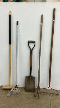 Assorted Garden Tool Lot