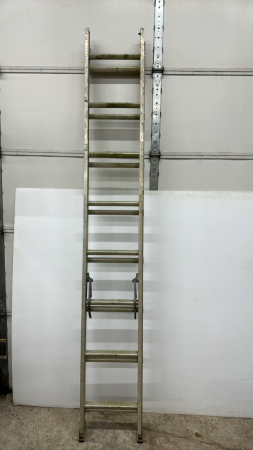 14ft Aluminum Extension Ladder