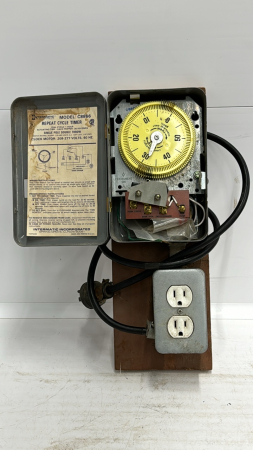 Intermatic Model C8866 Repeat Cycle Timer