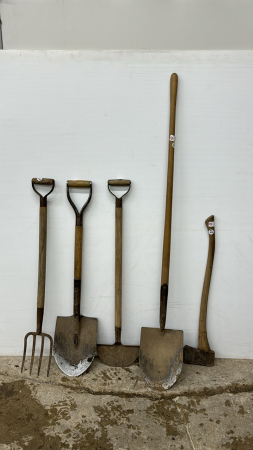 Assorted Garden Tool Lot