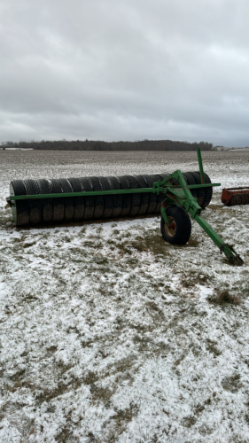 16 1/2ft Rubber Tire Packer