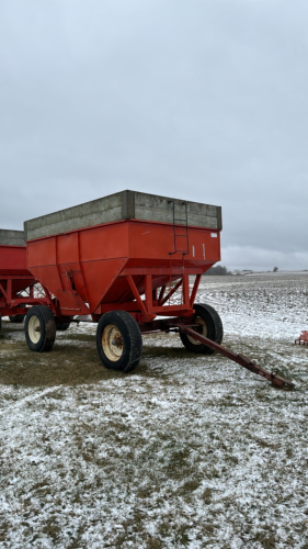 325bu Gravity Wagon