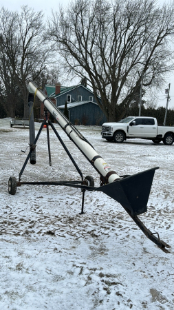 Market Hyd. Drive Poly Seed Auger