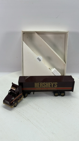 Hershey's Special Dark International Semi