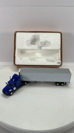 Kenworth Reefer Semi