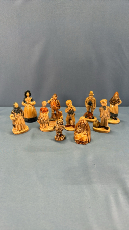 (10) Wade Figurines