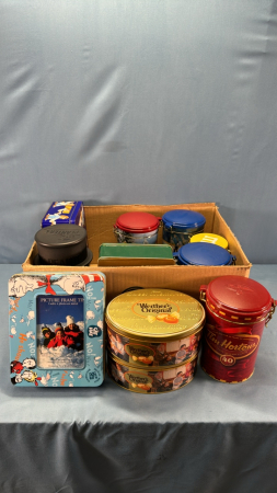Quantity of Tin Containers