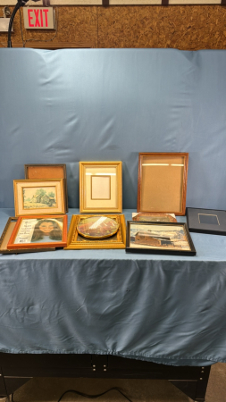 Quantity of Picture Frames