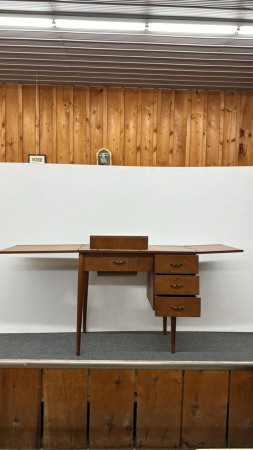 Sewing Machine Cabinet