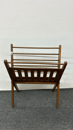 Folding Magazine Rack