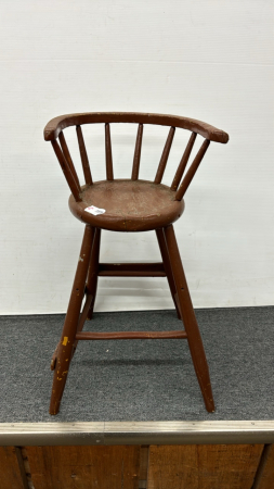 Old Childs Captain Chair