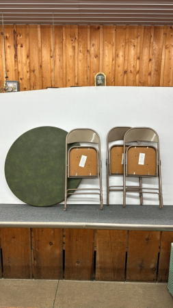 Round Card Table&3 Metal Frame Folding Chairs